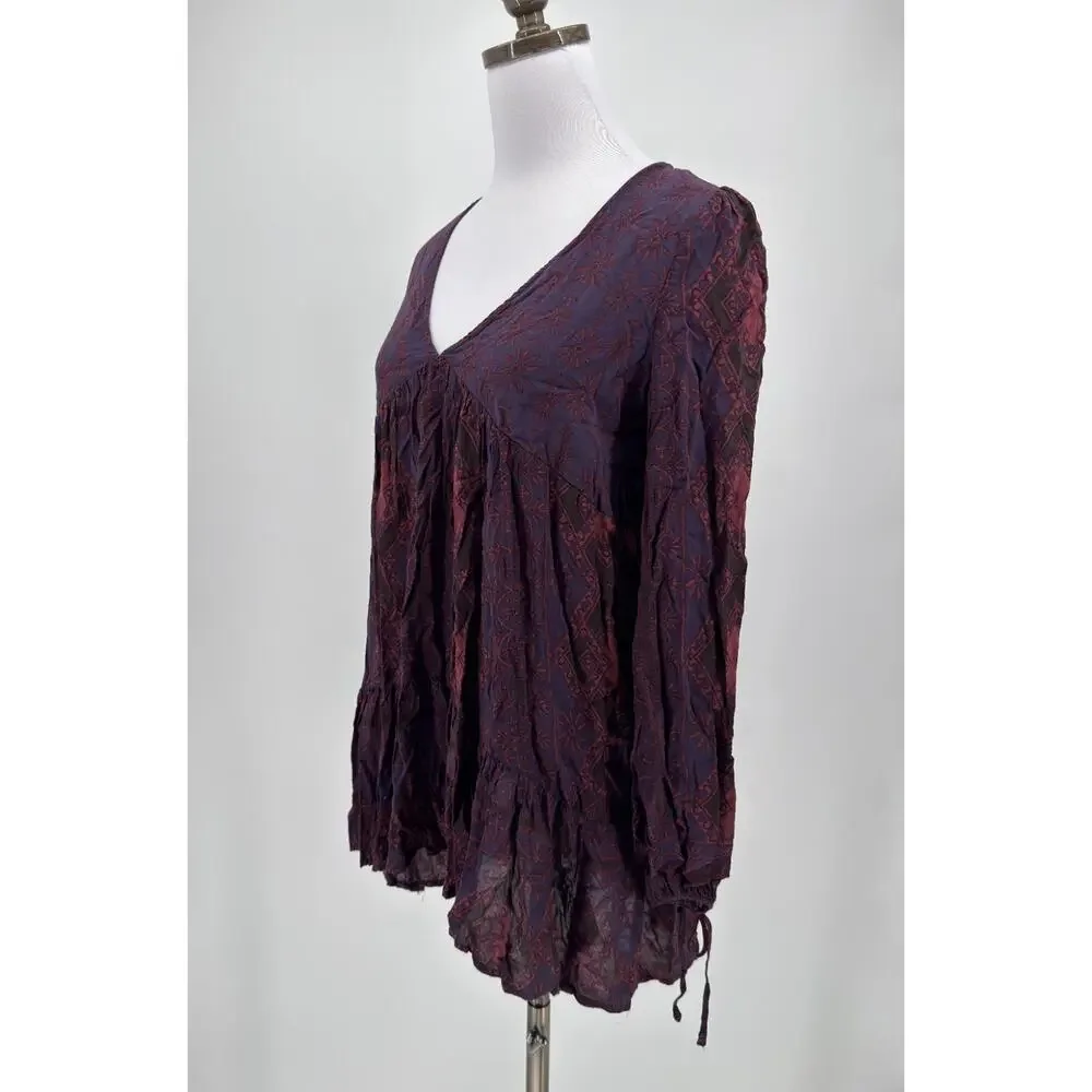 Free People Dark Romance Purple Black Floral Boho V Neck Tunic Top Sz XS
